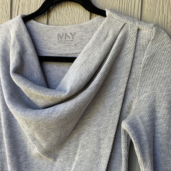 ‼️SOLD‼️MARC NEW YORK long sleeve thermal cowl neck fitted sweater - Picture 2 of 6